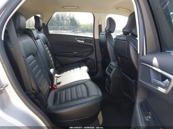 2FMPK4J95KBB93708 2019 FORD EDGE - Image 8