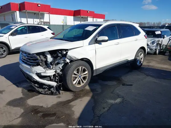 2FMPK4J95LBA07652 2020 FORD EDGE - Image 2