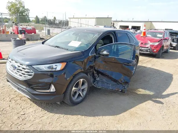 2FMPK4J95LBA54194 2020 FORD EDGE - Image 2
