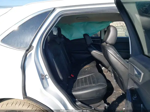 2FMPK4J95LBB11574 2020 FORD EDGE - Image 8