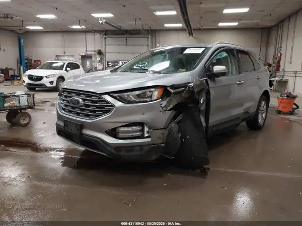 2FMPK4J95LBB59298 2020 FORD EDGE - Image 2