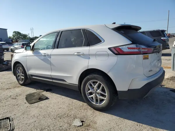 2FMPK4J95MBA10696 2021 FORD EDGE - Image 2