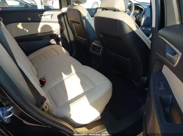 2FMPK4J95MBA31225 2021 FORD EDGE - Image 8