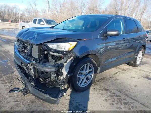 2FMPK4J95NBA08142 2022 FORD EDGE - Image 2