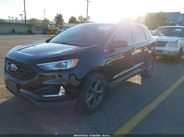 2FMPK4J95NBA11414 2022 FORD EDGE - Image 2