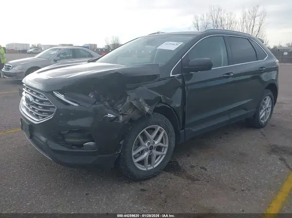 2FMPK4J95NBA19061 2022 FORD EDGE - Image 2