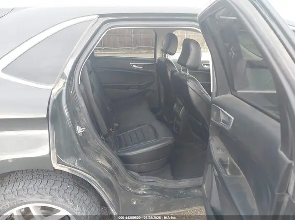 2FMPK4J95NBA19061 2022 FORD EDGE - Image 8