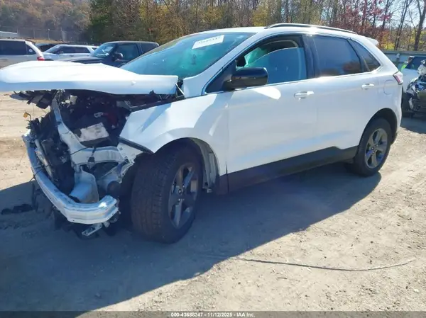2FMPK4J95NBA22929 2022 FORD EDGE - Image 2