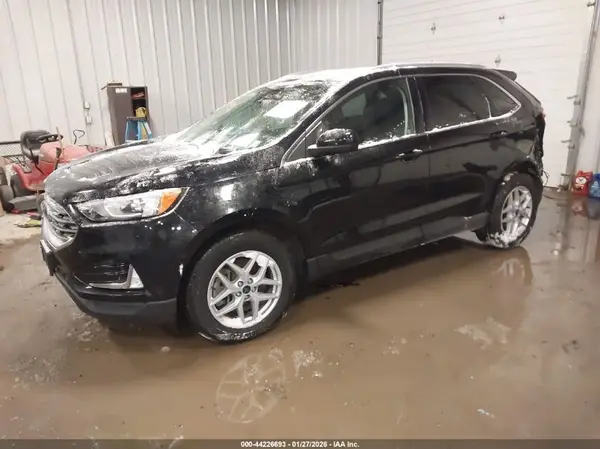 2FMPK4J95NBA25457 2022 FORD EDGE - Image 2