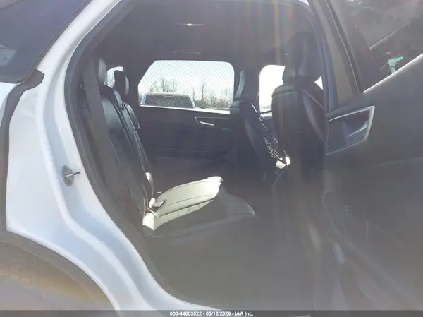 2FMPK4J95NBA29556 2022 FORD EDGE - Image 8