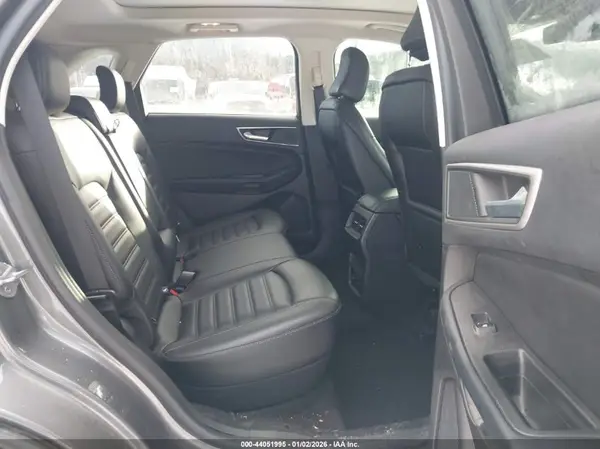 2FMPK4J95NBA39942 2022 FORD EDGE - Image 8