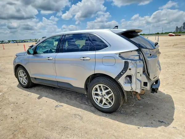 2FMPK4J95NBA44588 2022 FORD EDGE - Image 2