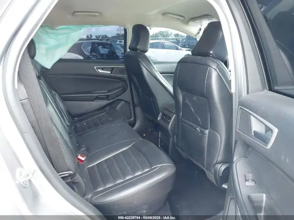 2FMPK4J95NBA78837 2022 FORD EDGE - Image 8