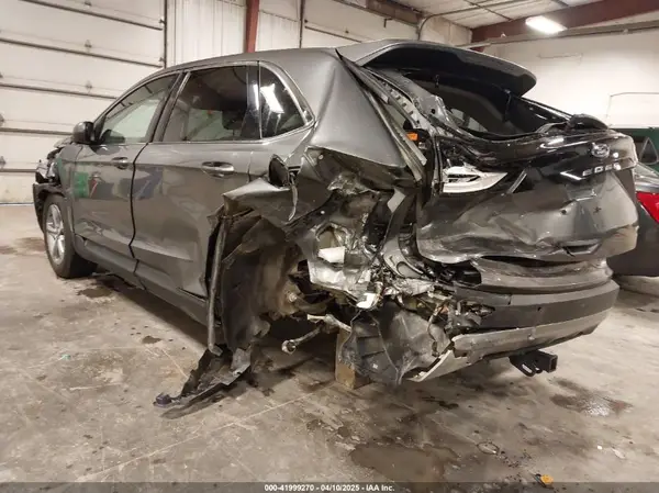 2FMPK4J95NBB00464 2022 FORD EDGE - Image 2