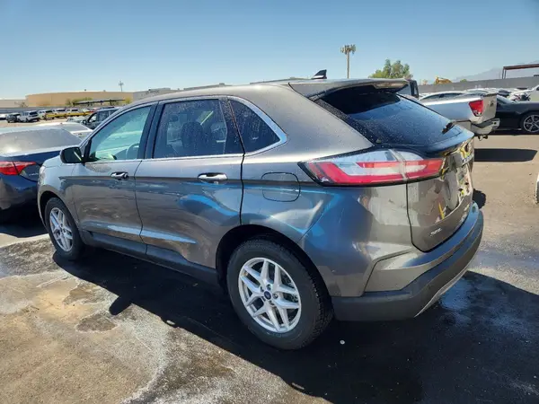 2FMPK4J95NBB04238 2022 FORD EDGE - Image 2