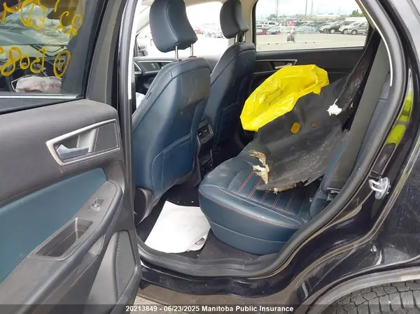 2FMPK4J95NBB08242 2022 FORD EDGE - Image 8