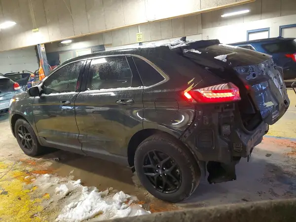 2FMPK4J95NBB11383 2022 FORD EDGE - Image 2