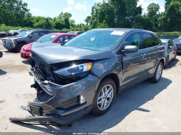 2FMPK4J95PBA07642 2023 FORD EDGE - Image 2