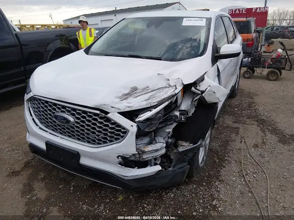 2FMPK4J95PBA21007 2023 FORD EDGE - Image 2