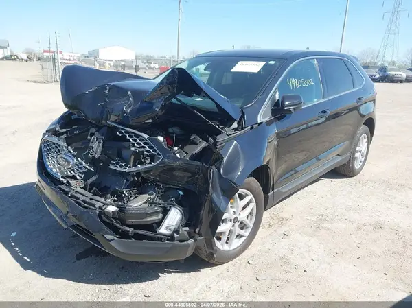 2FMPK4J95RBA66872 2024 FORD EDGE - Image 2