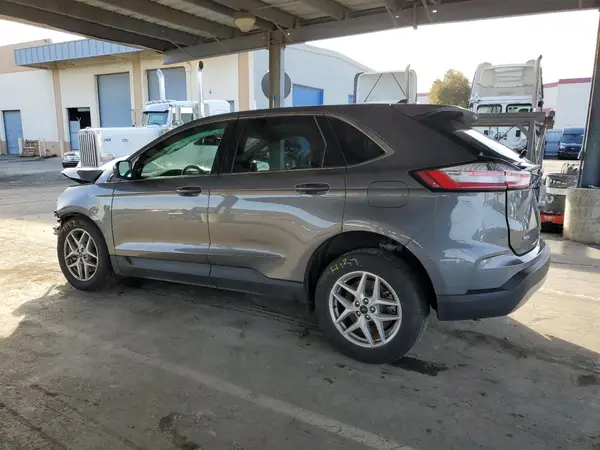 2FMPK4J95RBA81369 2024 FORD EDGE - Image 2