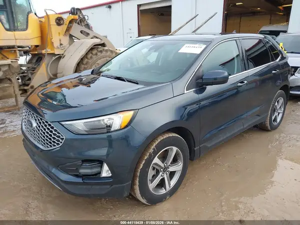 2FMPK4J95RBA93697 2024 FORD EDGE - Image 2