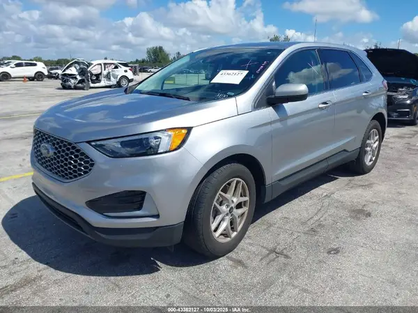 2FMPK4J95RBA93991 2024 FORD EDGE - Image 2