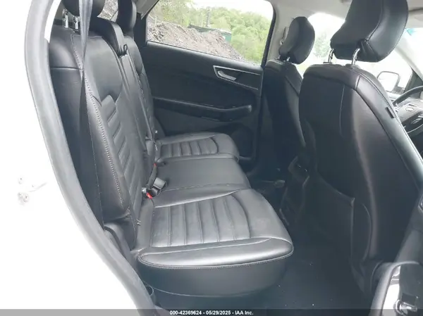 2FMPK4J96HBC57392 2017 FORD EDGE - Image 8