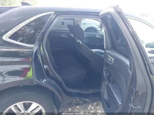 2FMPK4J96JBC45121 2018 FORD EDGE - Image 8