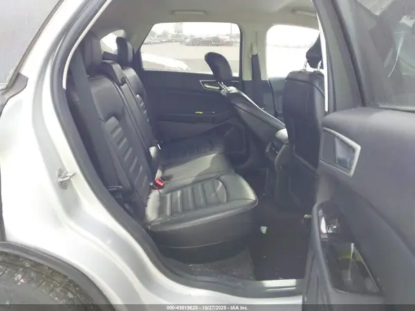 2FMPK4J96KBC23654 2019 FORD EDGE - Image 8