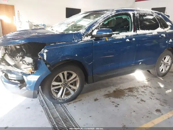 2FMPK4J96LBB10076 2020 FORD EDGE - Image 2