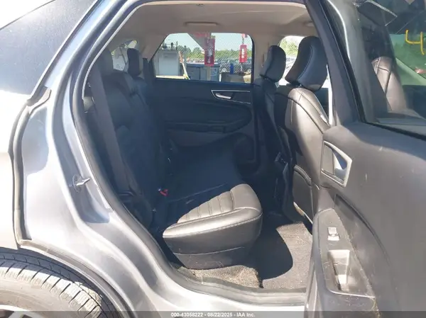 2FMPK4J96MBA13557 2021 FORD EDGE - Image 8
