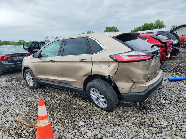 2FMPK4J96MBA16149 2021 FORD EDGE - Image 2