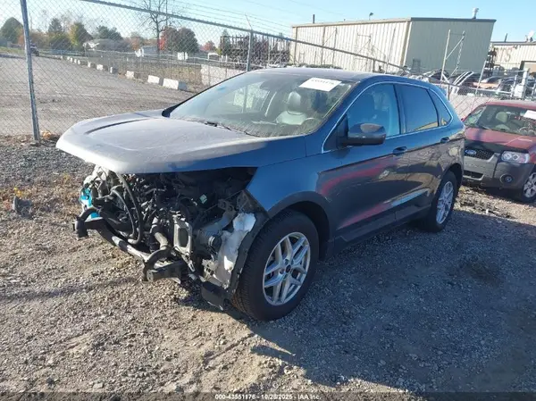 2FMPK4J96PBA18441 2023 FORD EDGE - Image 2