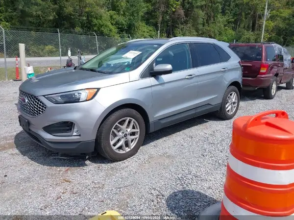2FMPK4J96RBA25263 2024 FORD EDGE - Image 2
