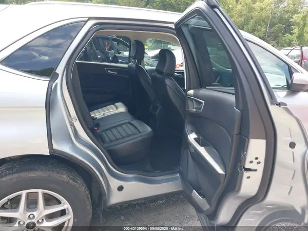 2FMPK4J96RBA25263 2024 FORD EDGE - Image 8