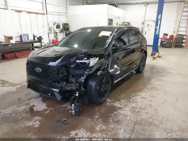 2FMPK4J96RBA42368 2024 FORD EDGE - Image 2