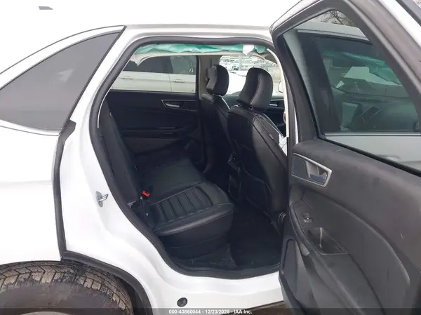 2FMPK4J96RBA82014 2024 FORD EDGE - Image 8