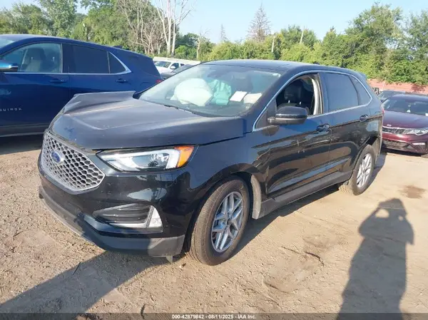 2FMPK4J96RBA83065 2024 FORD EDGE - Image 2