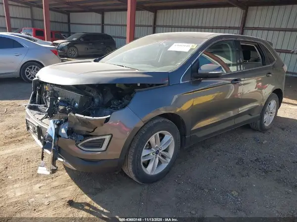 2FMPK4J97HBB43143 2017 FORD EDGE - Image 2