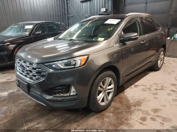 2FMPK4J97KBC67128 2019 FORD EDGE - Image 2