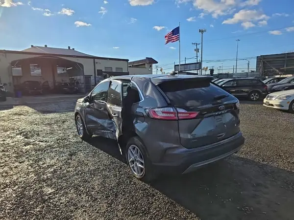 2FMPK4J97MBA23028 2021 FORD EDGE - Image 2