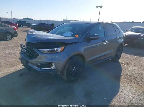 2FMPK4J97NBA13567 2022 FORD EDGE - Image 2