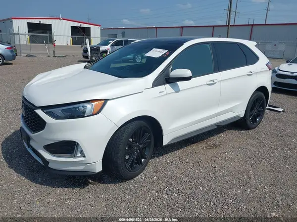 2FMPK4J97NBA19613 2022 FORD EDGE - Image 2