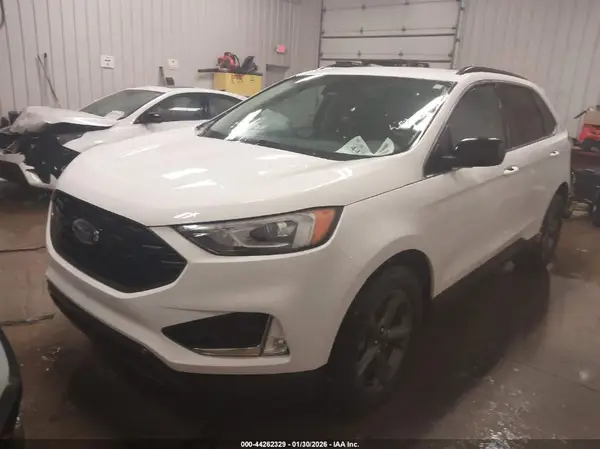 2FMPK4J97NBA24794 2022 FORD EDGE - Image 2
