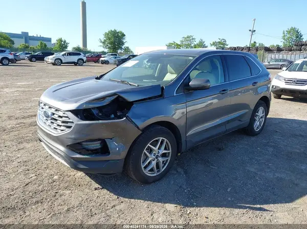 2FMPK4J97NBA33527 2022 FORD EDGE - Image 2