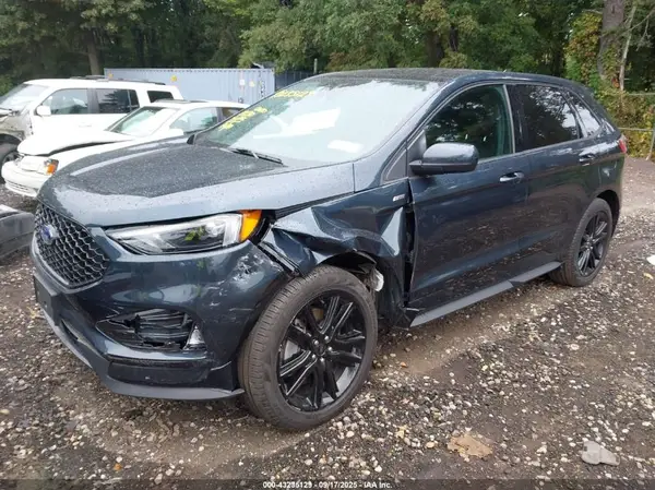 2FMPK4J97NBA99673 2022 FORD EDGE - Image 2