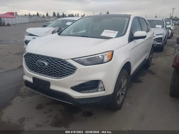 2FMPK4J97PBA06136 2023 FORD EDGE - Image 2
