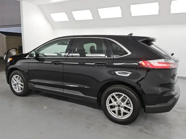 2FMPK4J97PBA31263 2023 FORD EDGE - Image 2