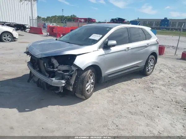2FMPK4J97PBA39296 2023 FORD EDGE - Image 2